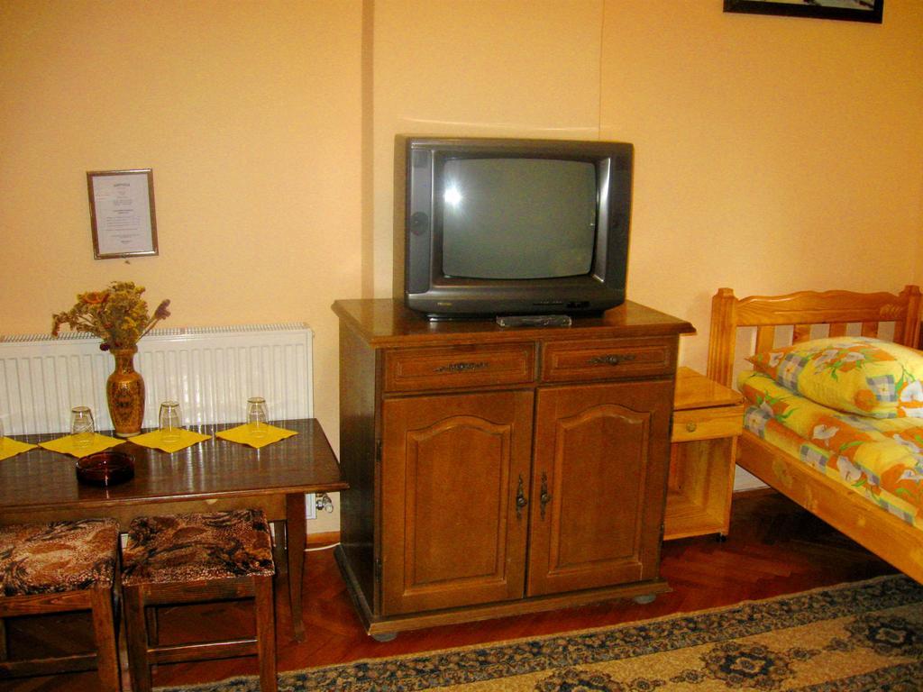 Amfora Rooms Caribrod Dimitrovgrad Camera foto